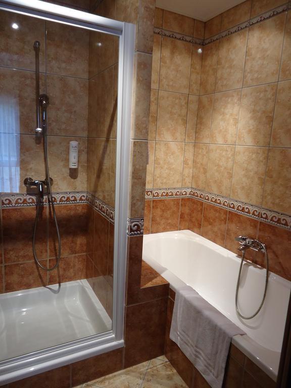 Hotel Le Pole Europeen Aubange Luaran gambar