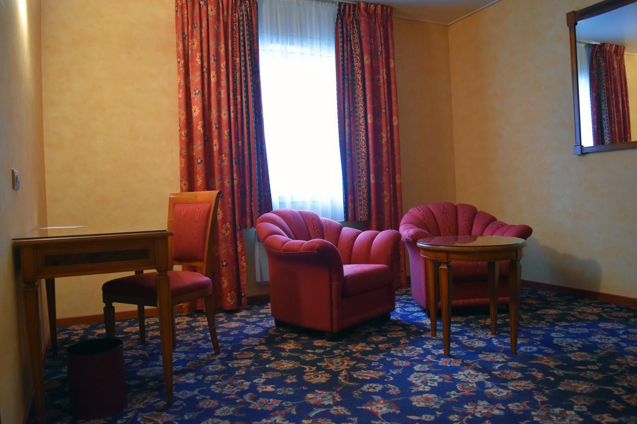 Hotel Le Pole Europeen Aubange Luaran gambar